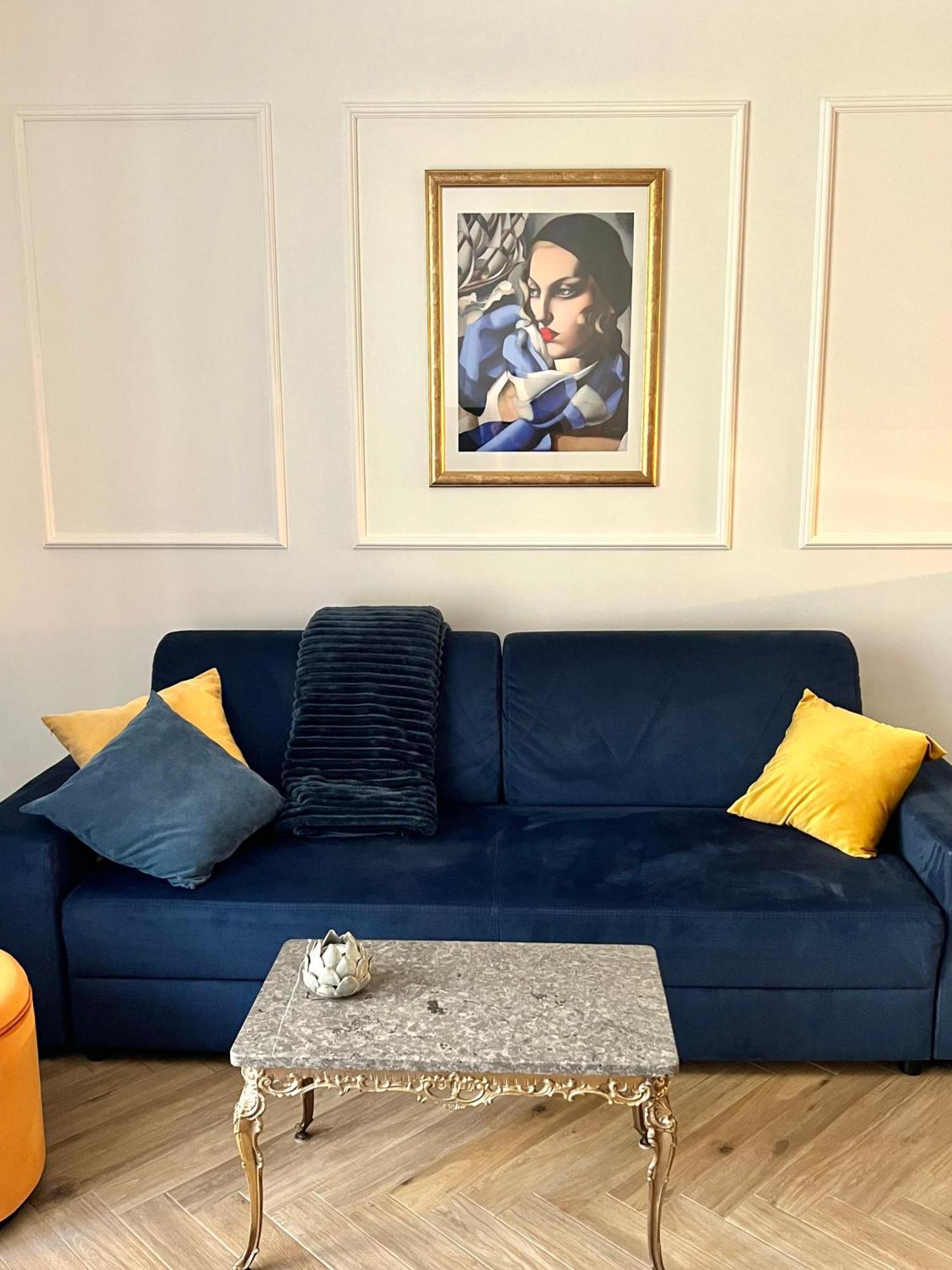 Atrium - Old Town Luxury Apartments - By Upstairs Cracovie Extérieur photo